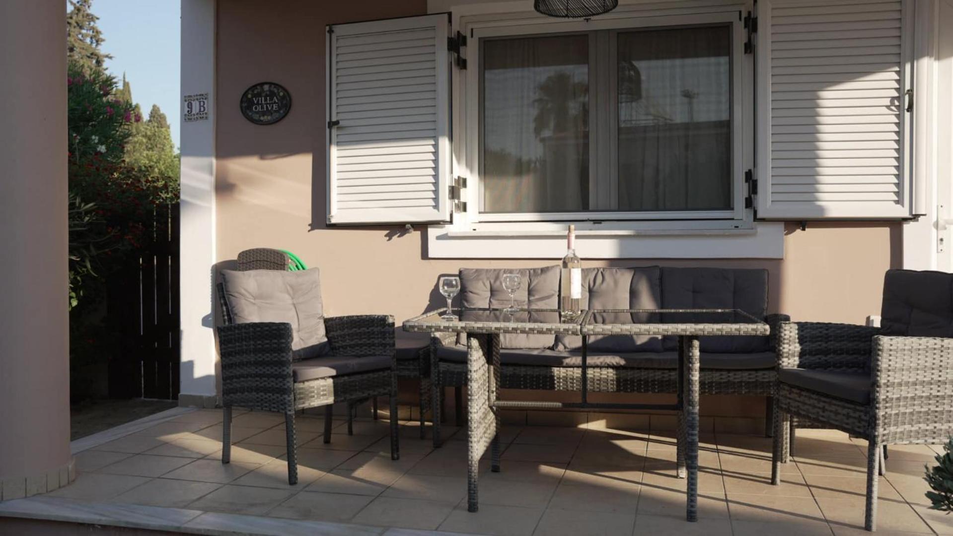 The Olive Grove Villa Planos  Bagian luar foto