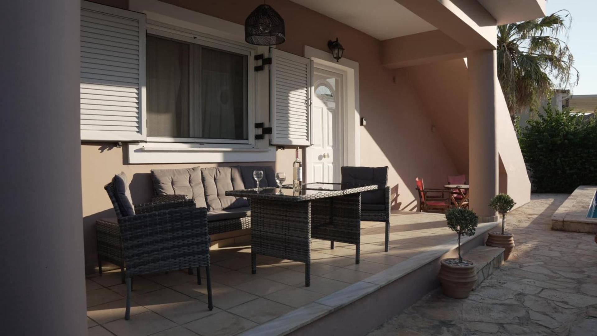 The Olive Grove Villa Planos  Bagian luar foto